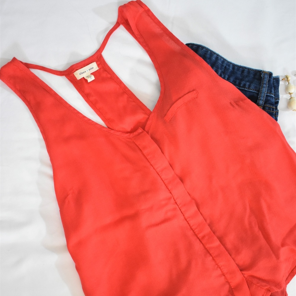 UO Silence + Noise Loose Open Back Tank - Picture 2 of 6